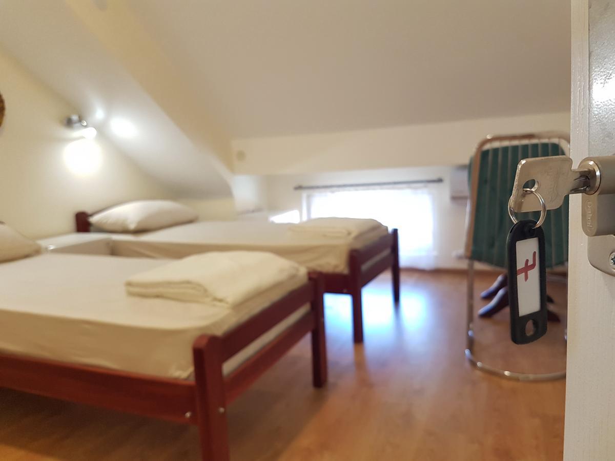 Hostel Beko Valjevo Kamer foto